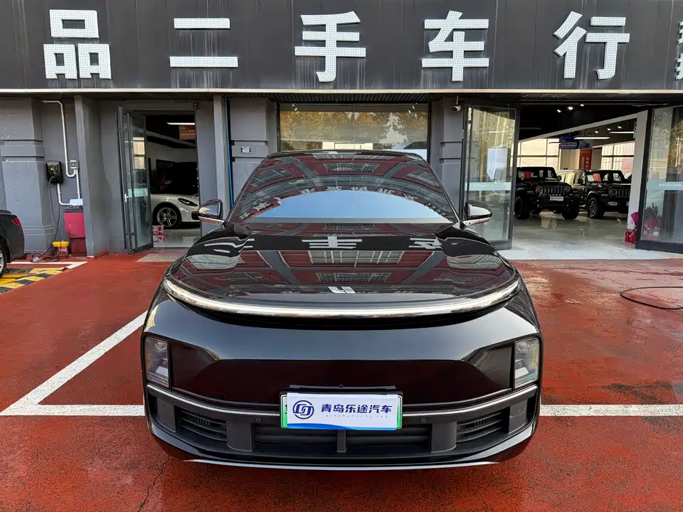 Li Auto Ideal L8