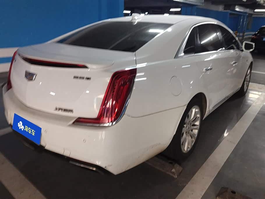 Cadillac XTS