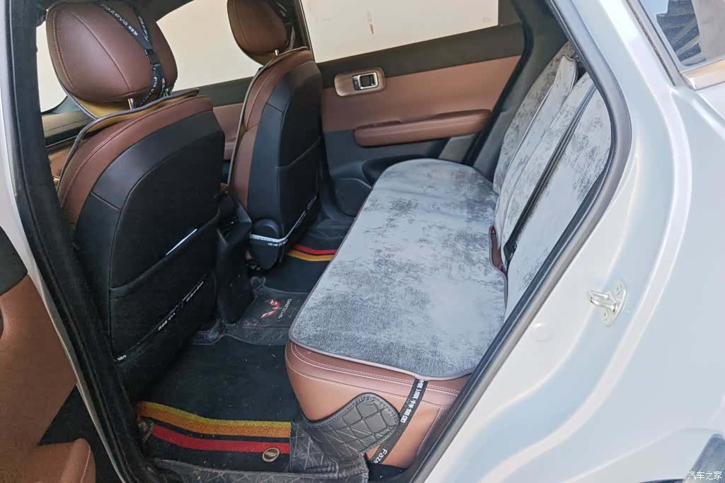 Wuling Starlight, 2024 11