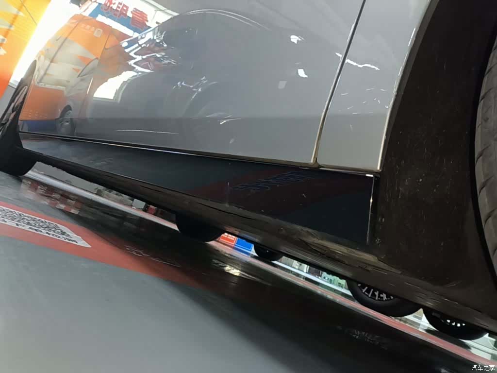 Li Auto MEGA, 2024 21