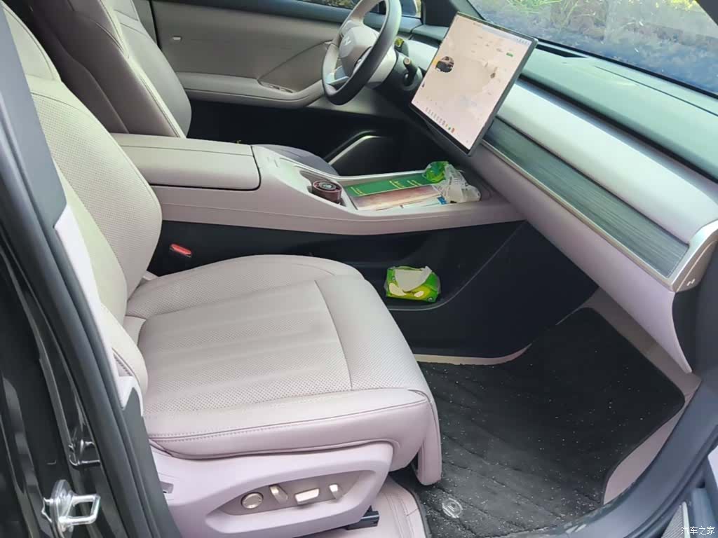 NIO L60, 2025 25