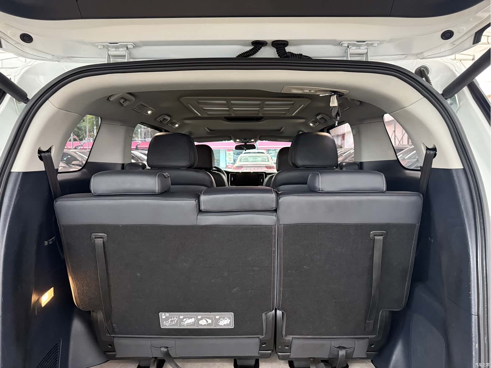 Trumpchi M8, 2023 9