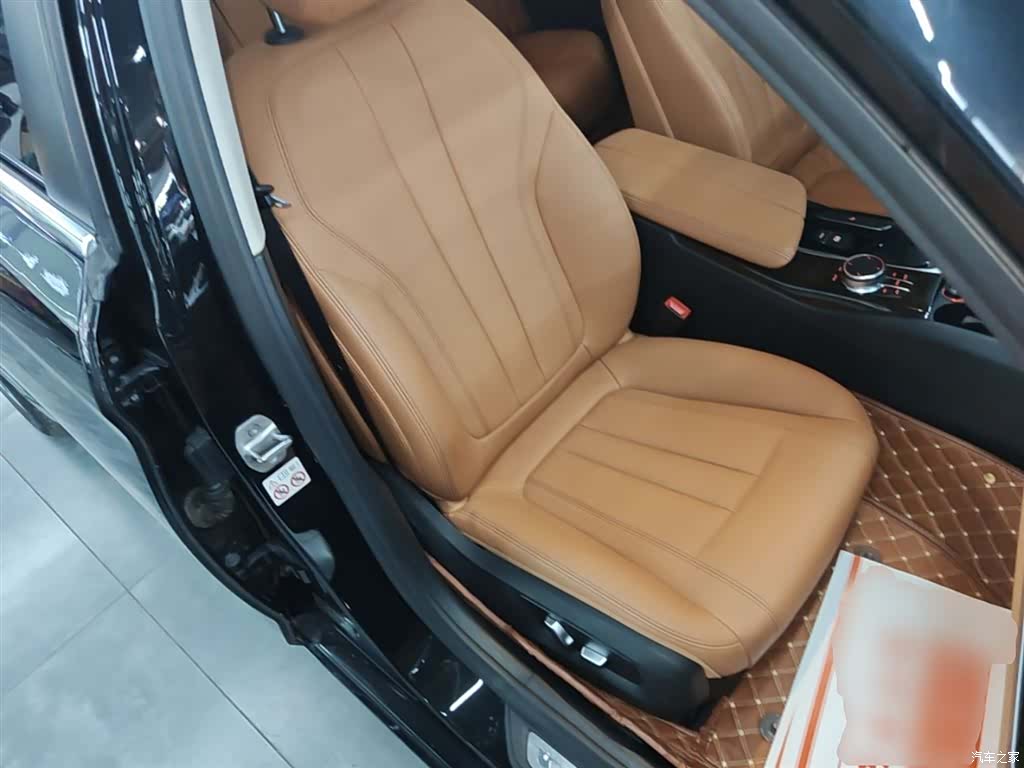 BMW 5 Series, 2018 25