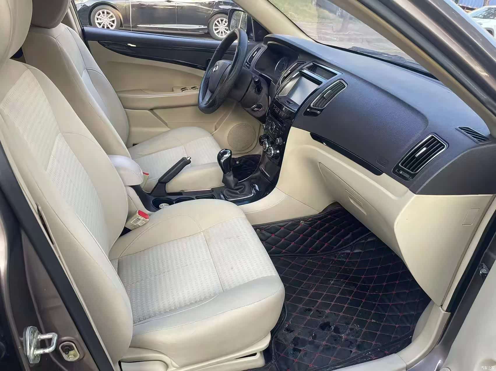 Geely Cross, 2014 9