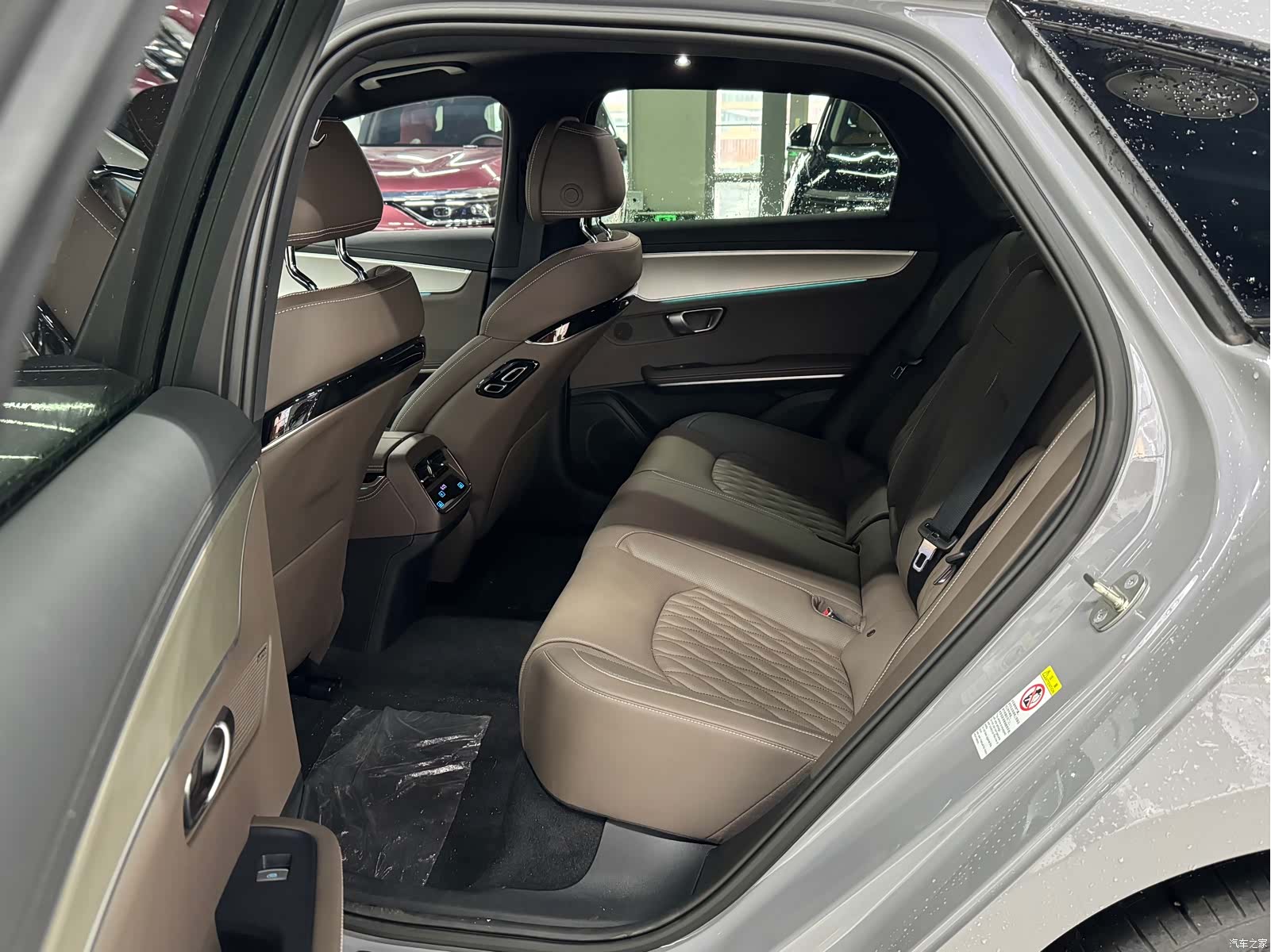 BYD Han, 2025 6