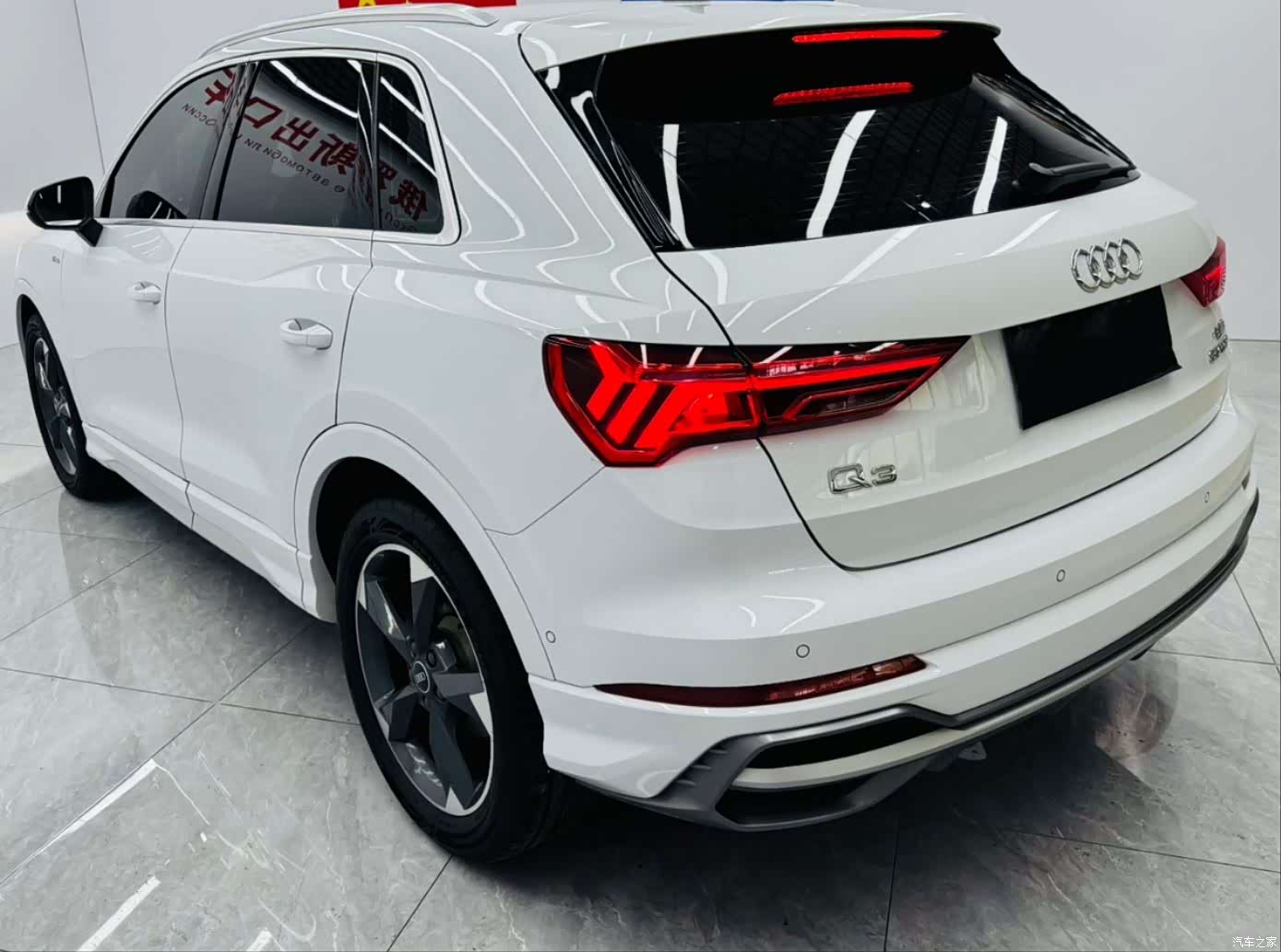 Audi Q3, 2022 14