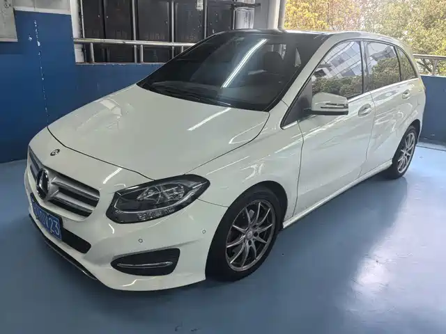 Mercedes-Benz B-Class 2015 — купить из Китая под заказ