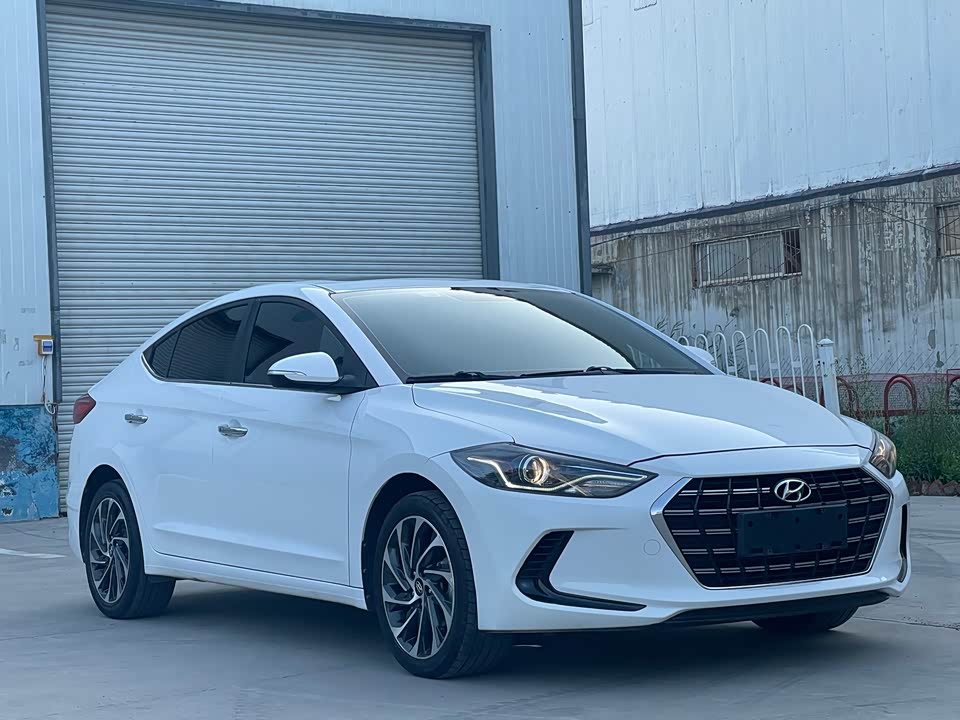Hyundai Lead