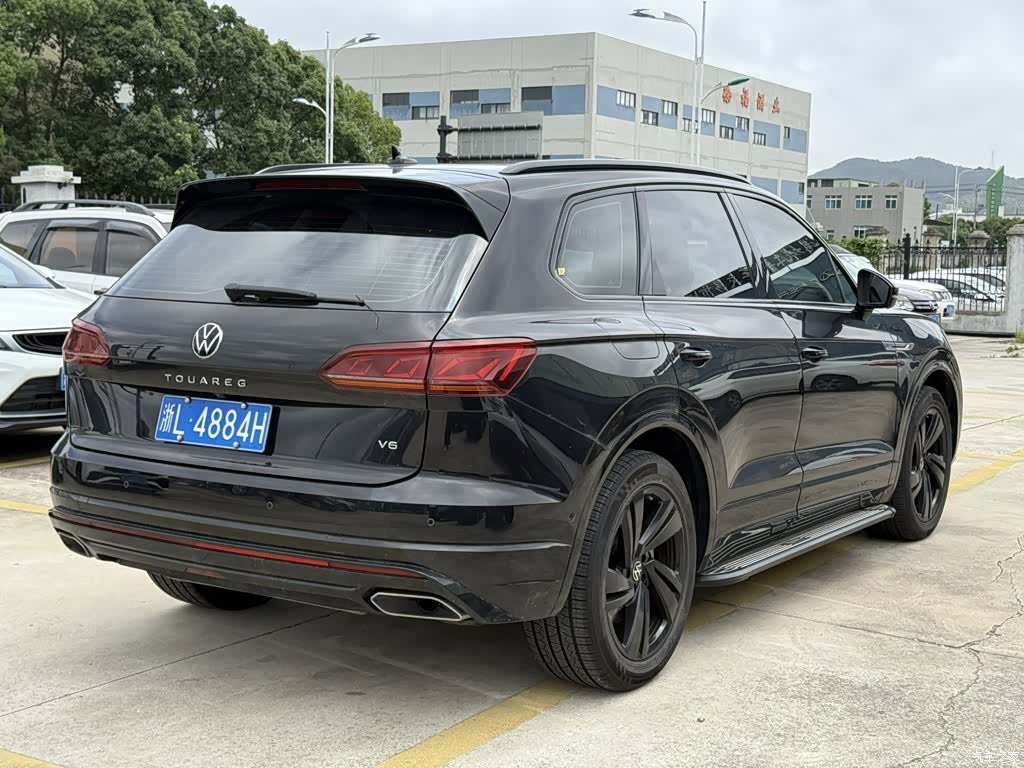 Volkswagen Touareg, 2021 3