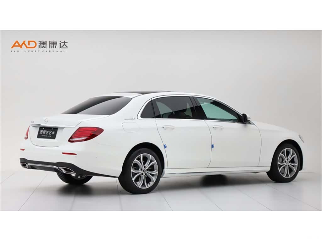 Mercedes-Benz E-Class, 2020 3