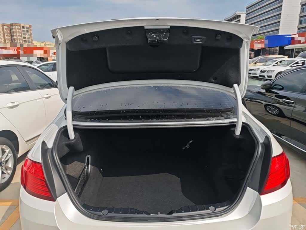 BMW 5 Series, 2017 19