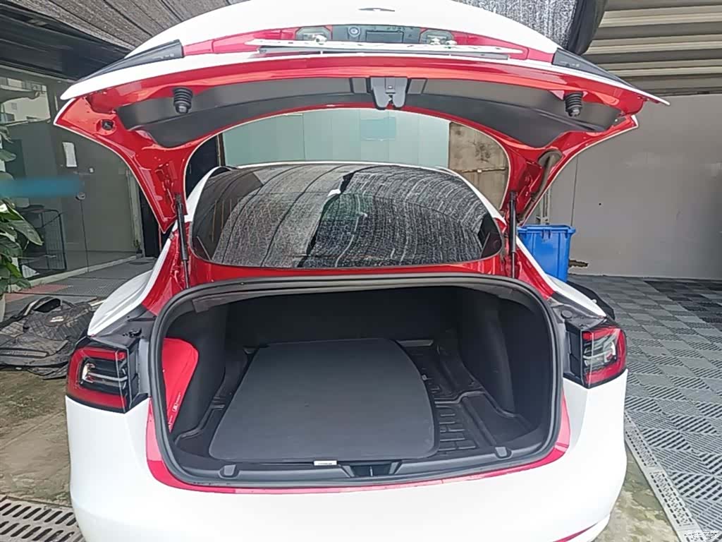 Tesla Model 3, 2020 19