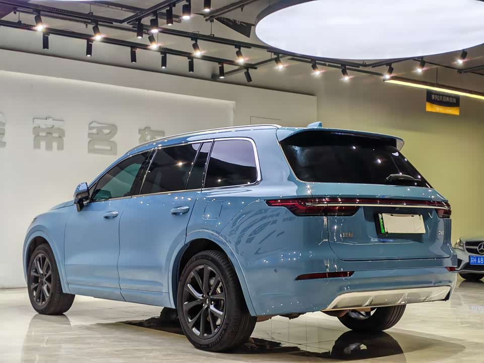 Li Auto Ideal ONE