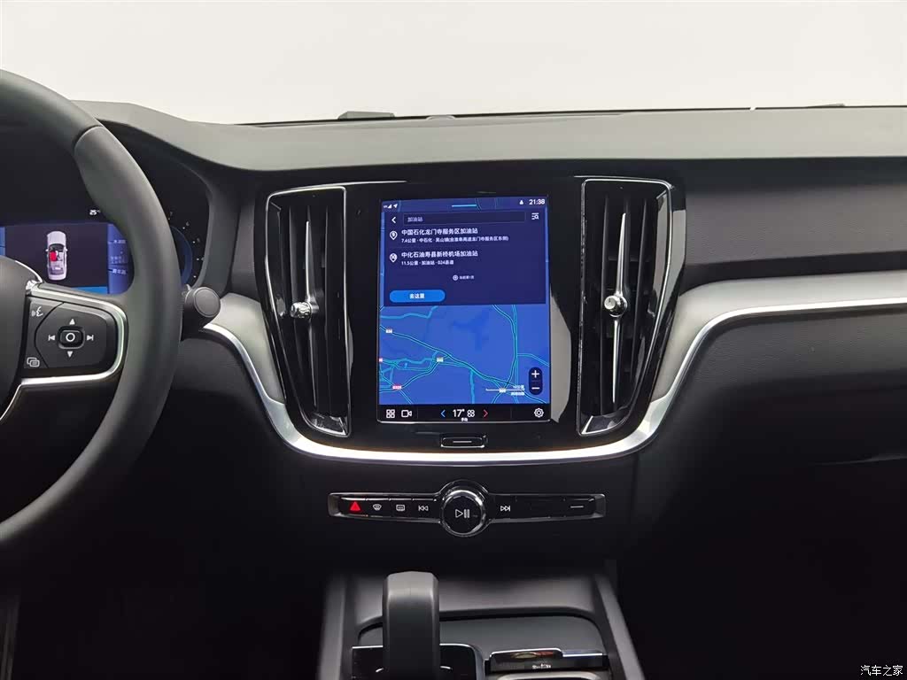 Volvo S60, 2022 12