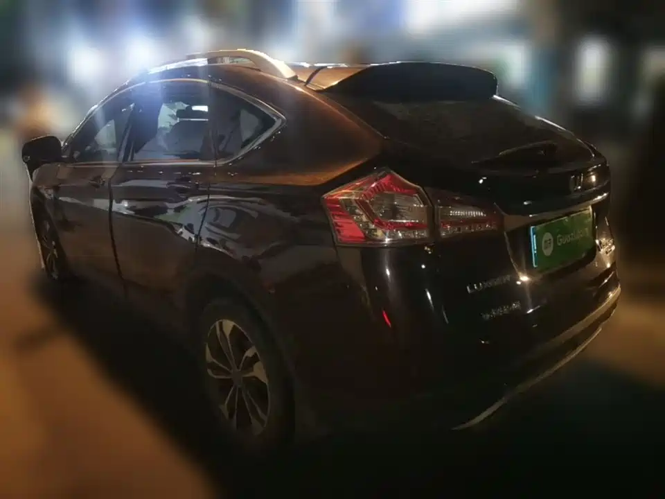 Luxgen Excellent 6 SUV