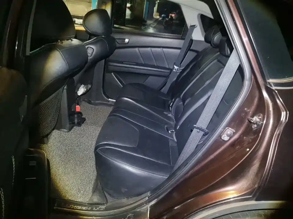 Luxgen Excellent 6 SUV