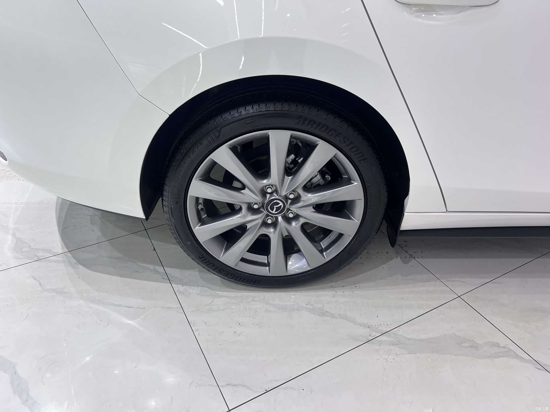 Mazda Mazda3, 2023 19