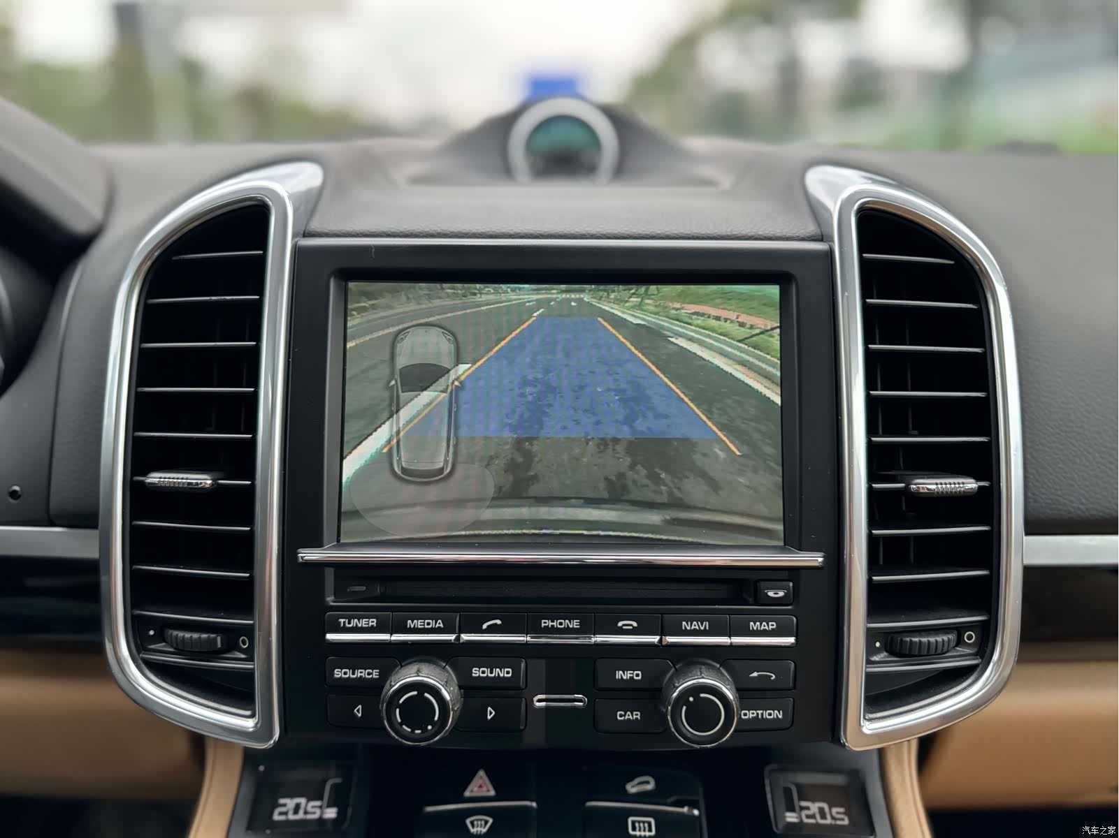 Porsche Cayenne, 2014 10
