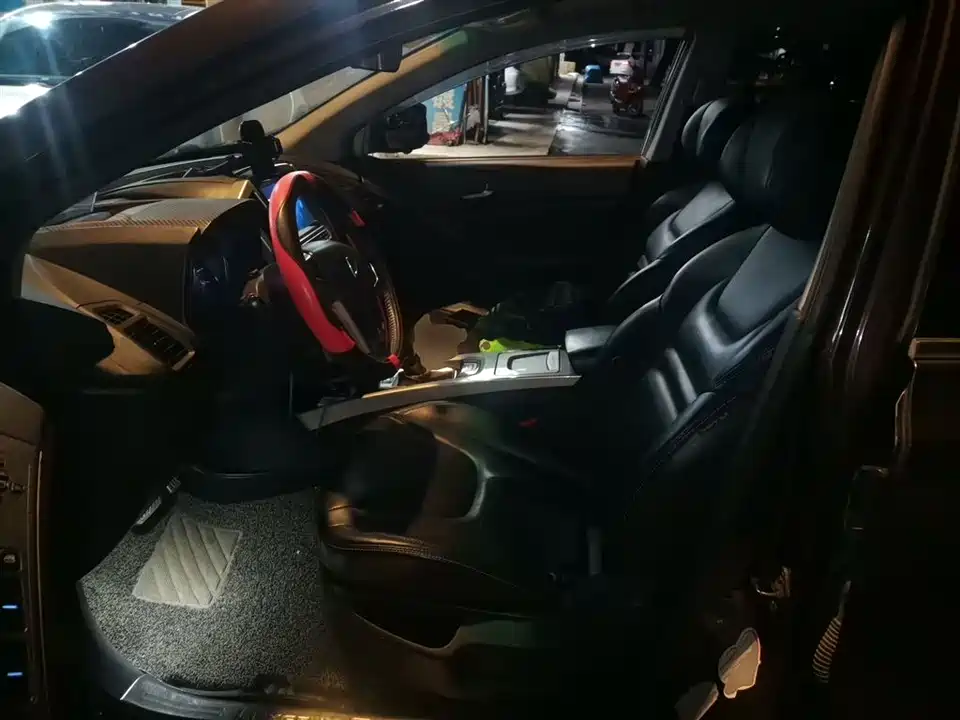 Luxgen Excellent 6 SUV