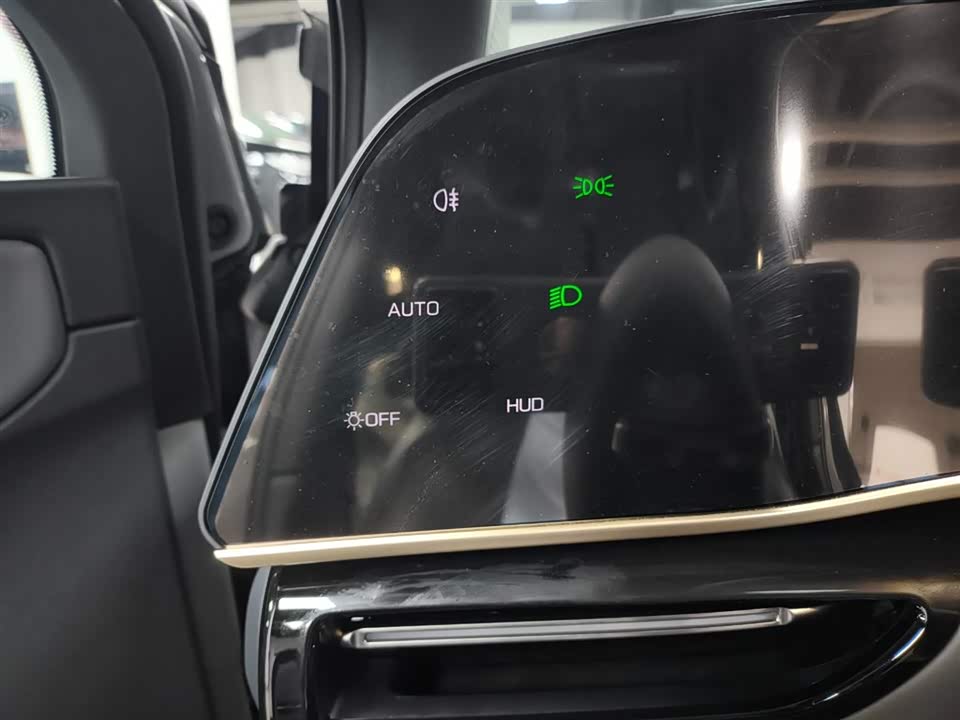 Hongqi EH7 Hongqi EH7