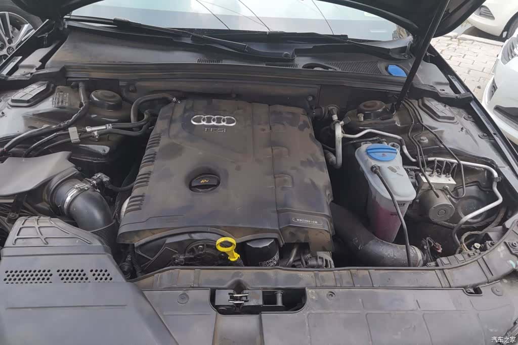 Audi A4L, 2013 10