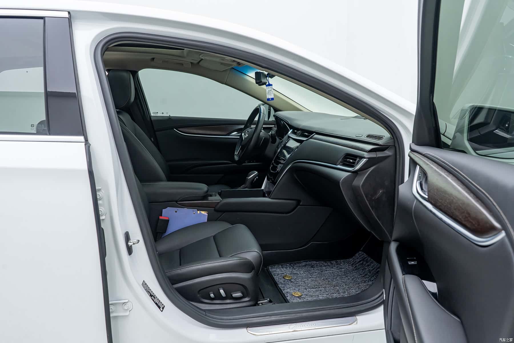 Cadillac XTS, 2019 11