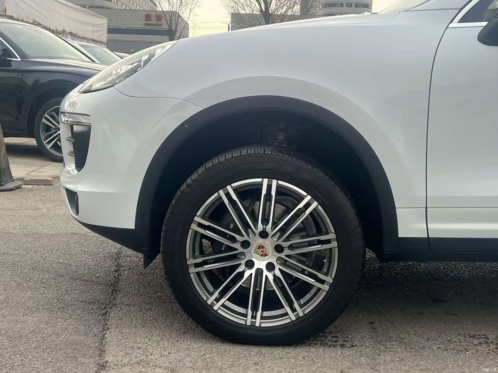 Porsche Cayenne, 2016 9