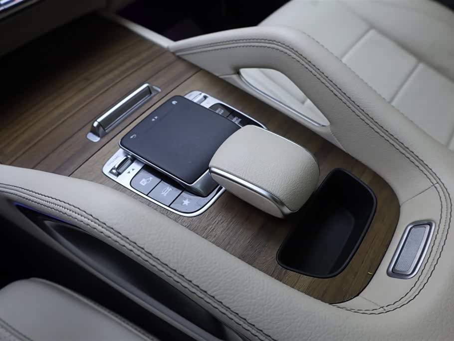 Mercedes-Benz GLE Mercedes-Benz GLE