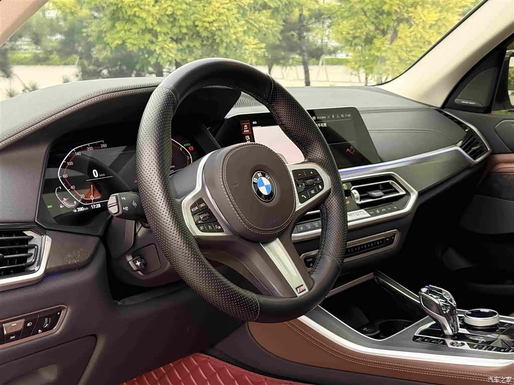 BMW X5, 2022 все фото