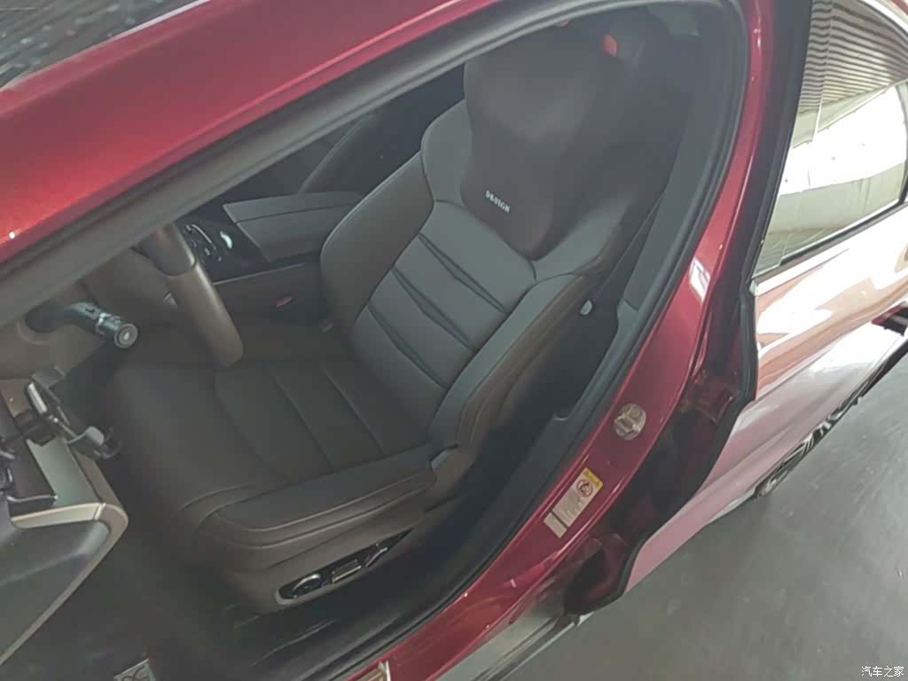 BYD Han, 2022 15