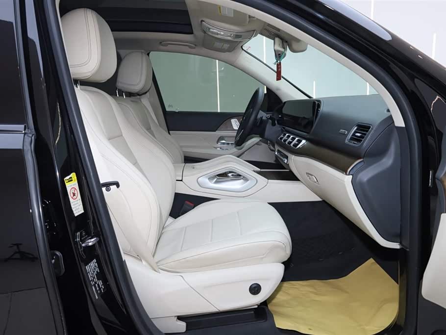 Mercedes-Benz GLE Mercedes-Benz GLE