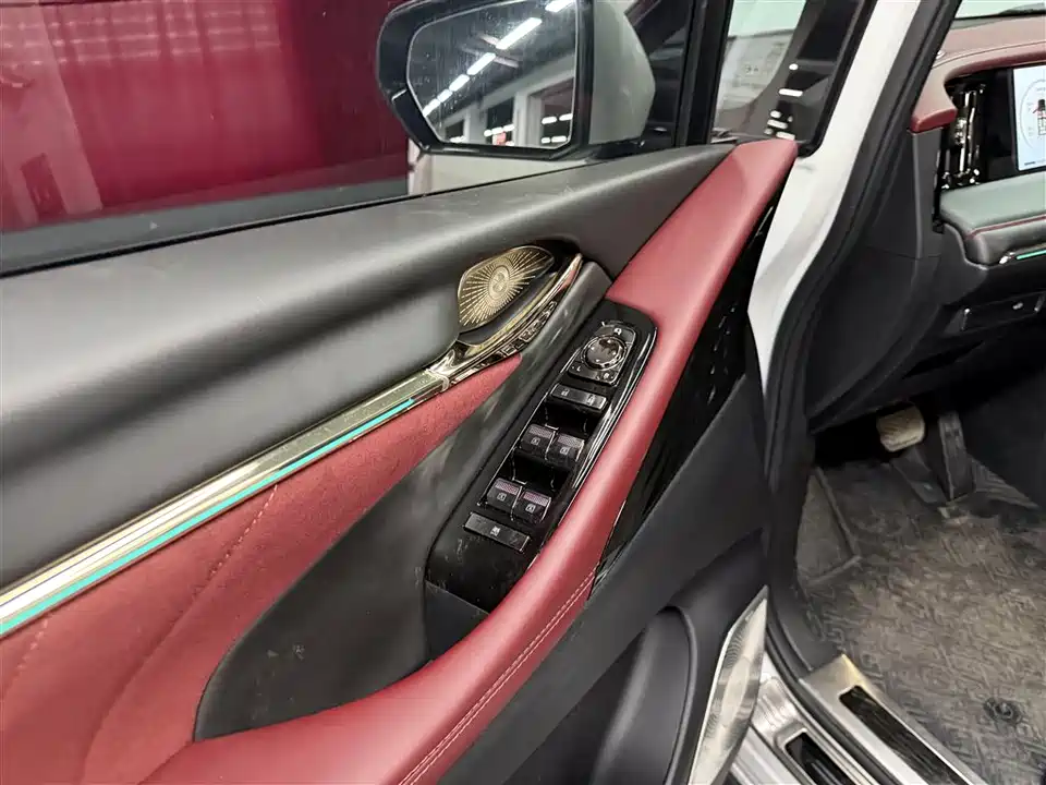 Trumpchi Trumpchi M8