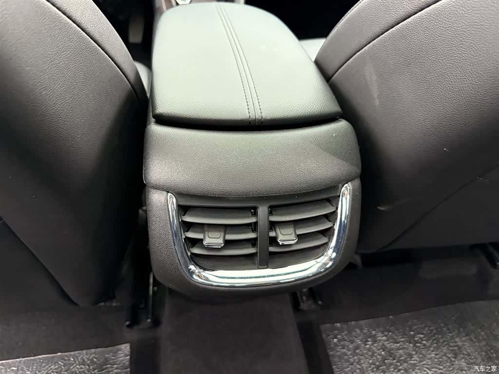 Chevrolet XL, 2022 12