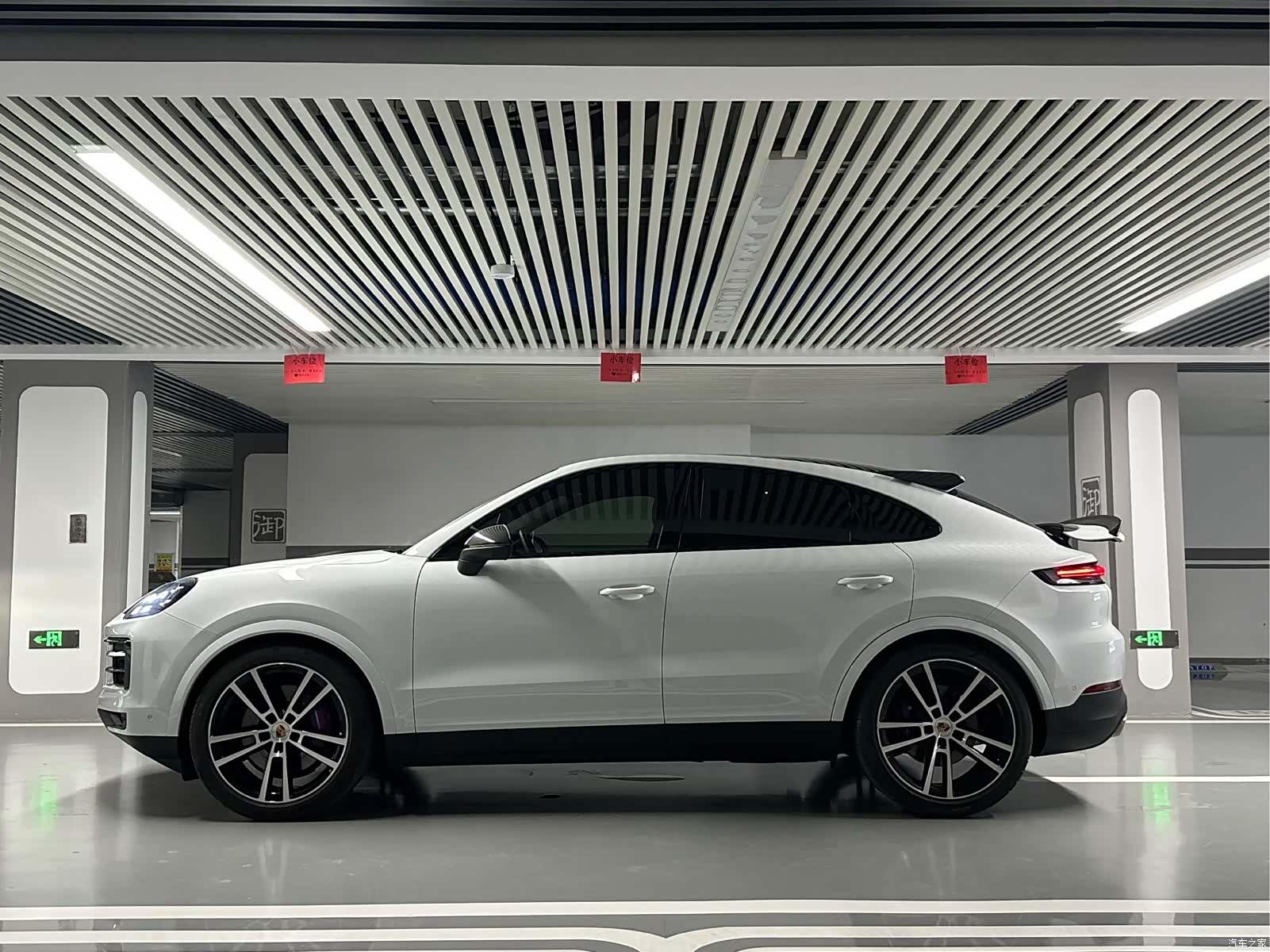 Porsche Cayenne, 2025 24