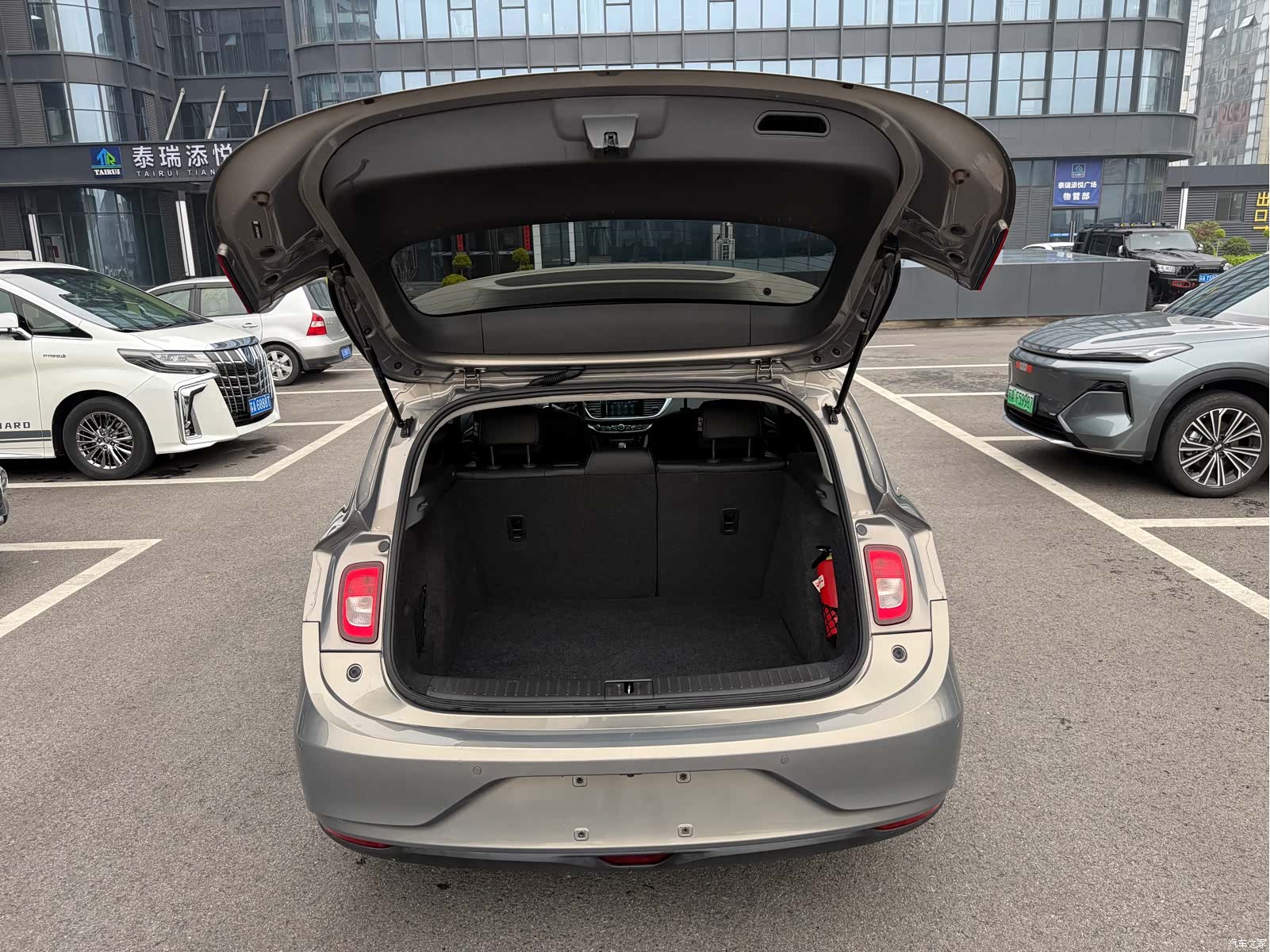 Buick V, 2019 7
