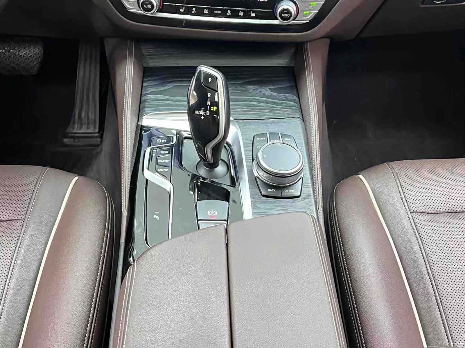 BMW 5 Series, 2021 16