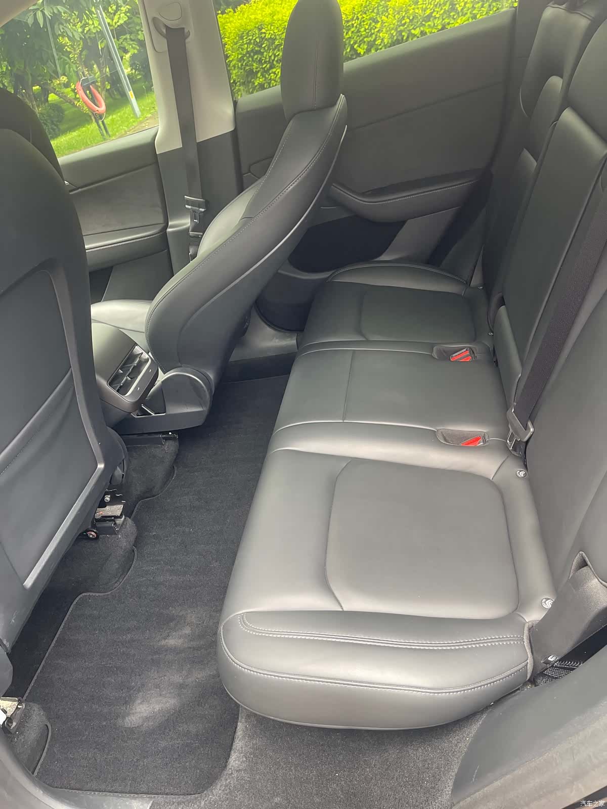 Tesla Model Y, 2021 15