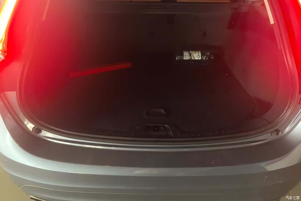 Volvo V60, 2018 4