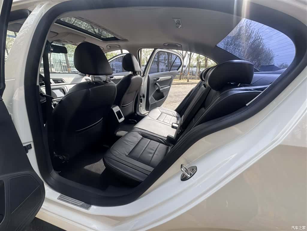 Volkswagen Lavida, 2016 17