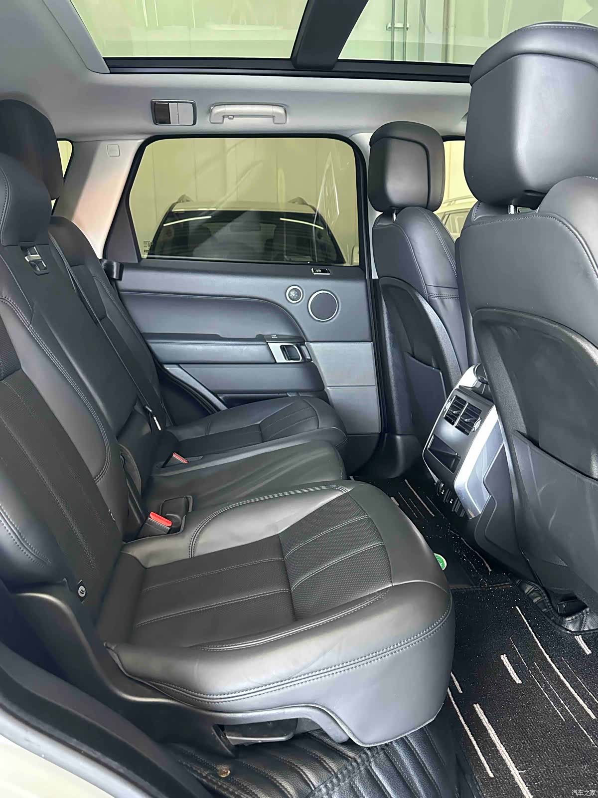 Land Rover Range Rover, 2019 10