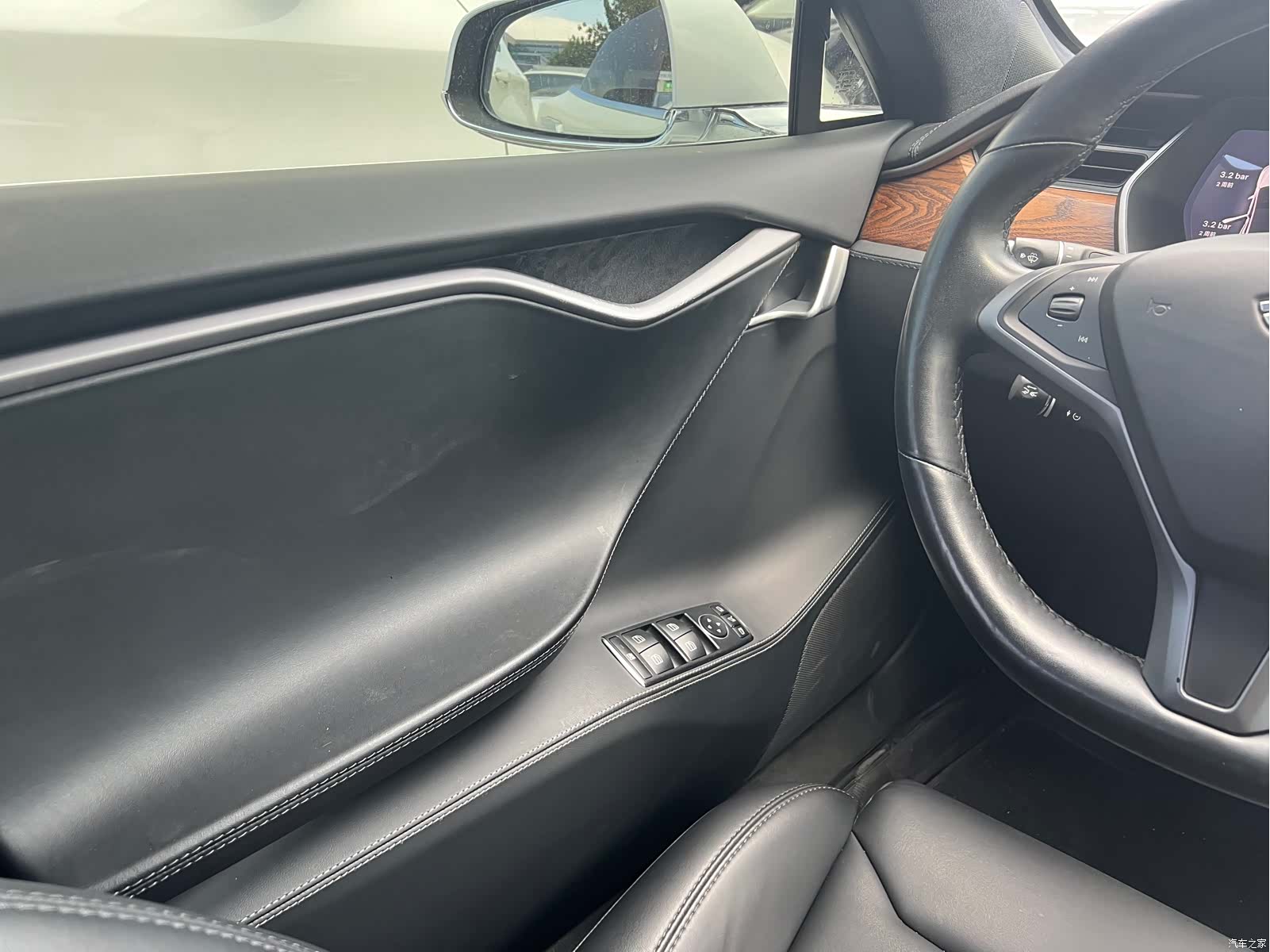 Tesla Model S, 2019 12