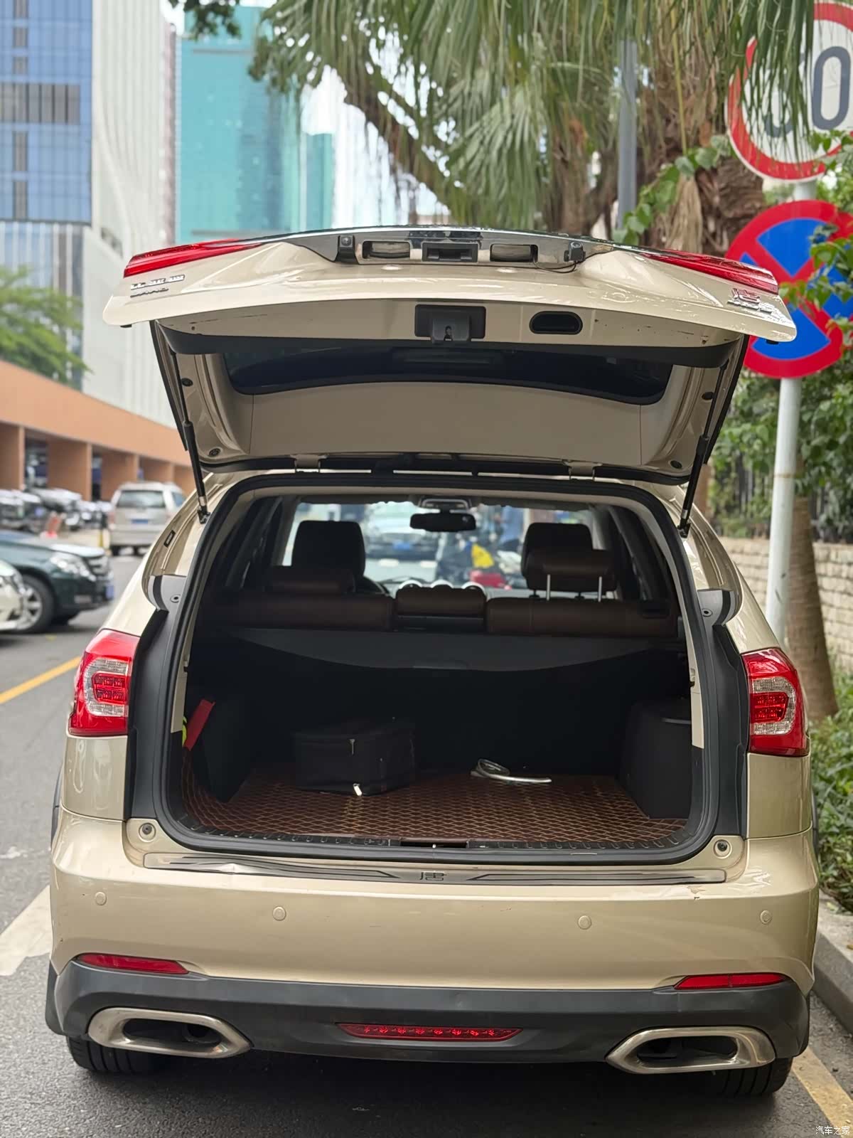 BYD Tang, 2016 15