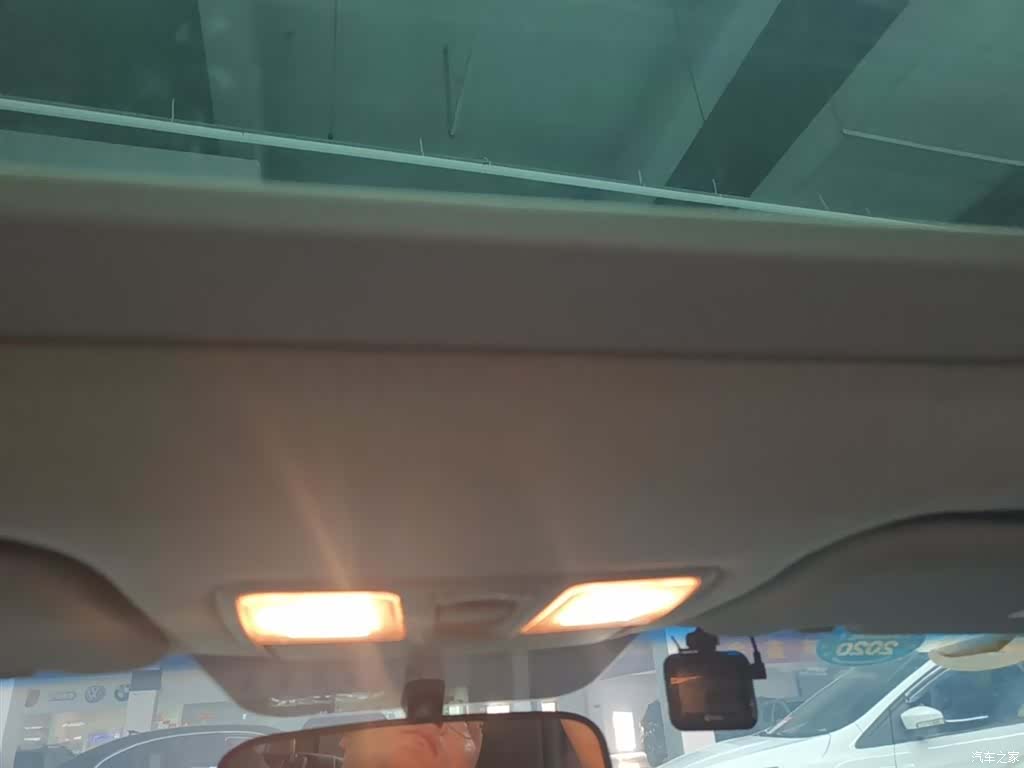 Hyundai GLS, 2016 18