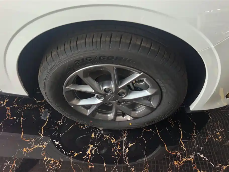 Geely Galaxy Galaxy L6