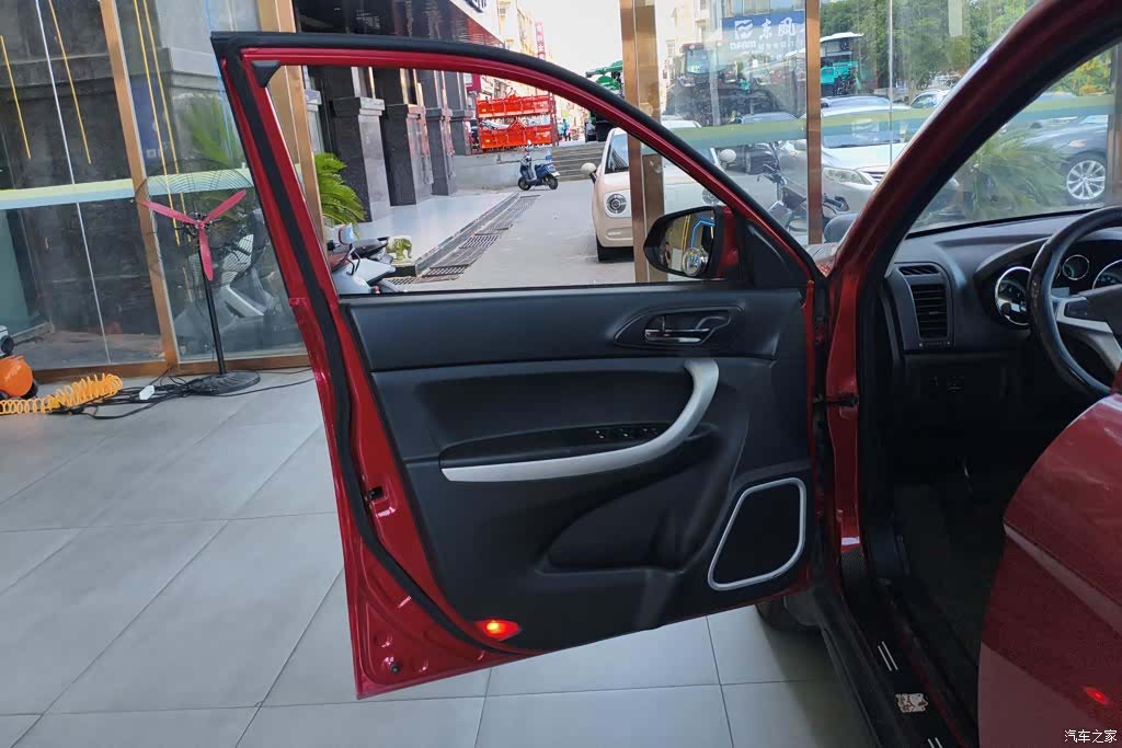 Changan CS35, 2015 6