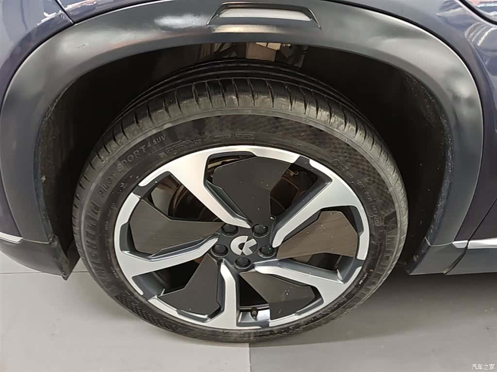 NIO ES8, 2020 23