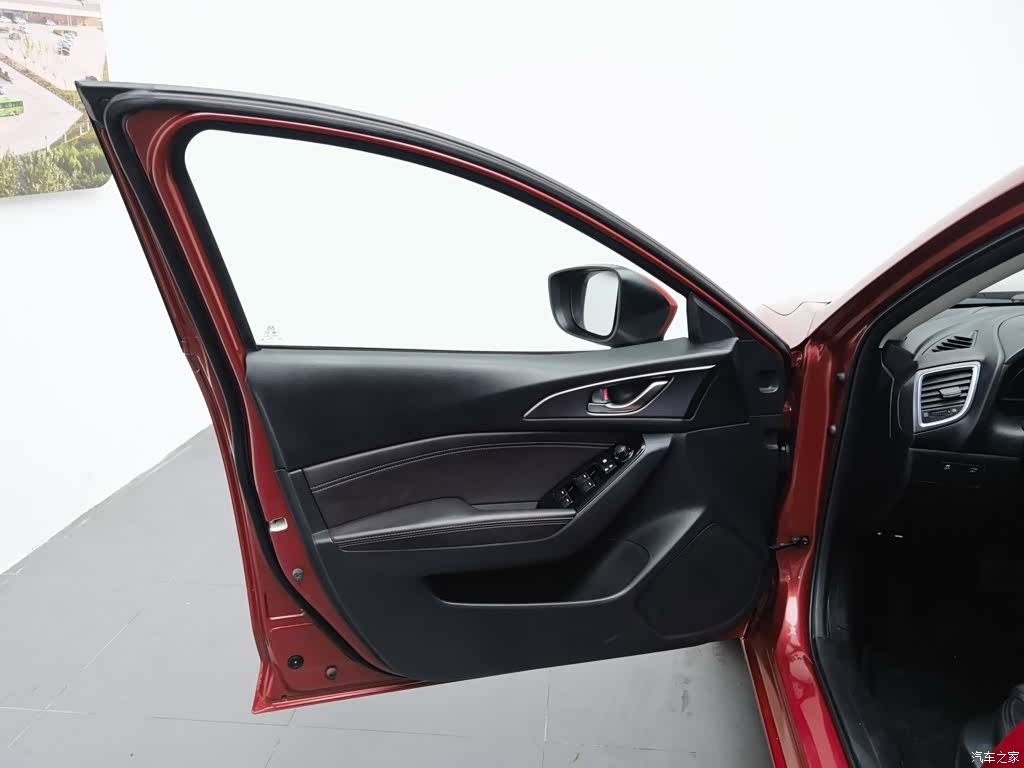 Mazda Mazda3, 2018 8