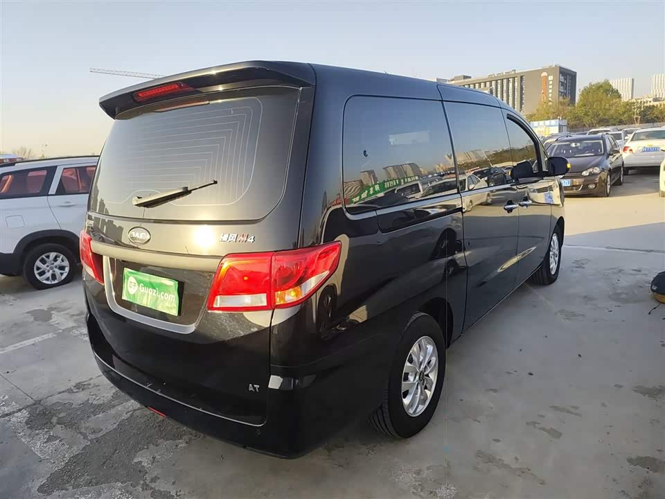 JAC Refine Ruifeng M4