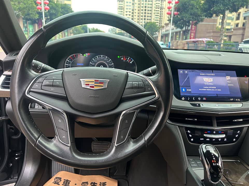 Cadillac CT6