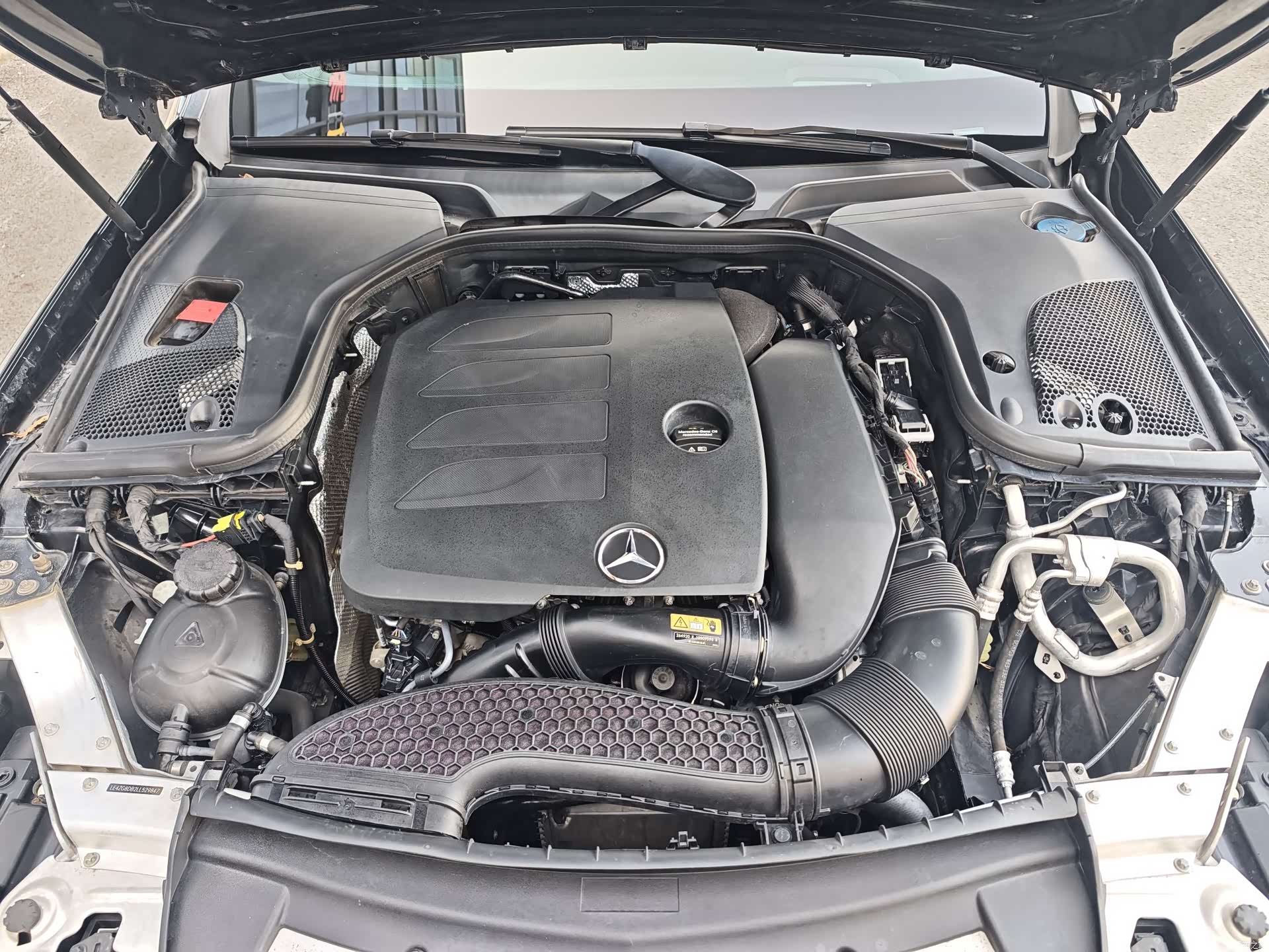 Mercedes-Benz E-Class, 2020 15